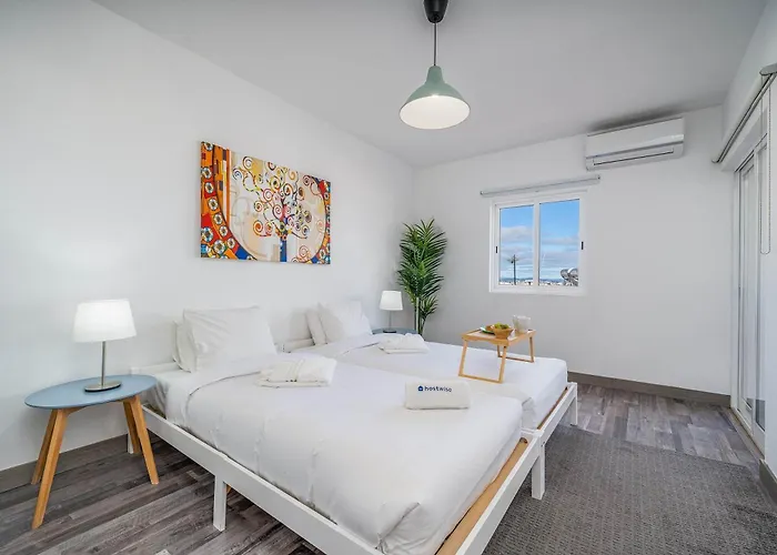 Panoramic Sea Views & Balcony Bbq By Hostwise Apartment *